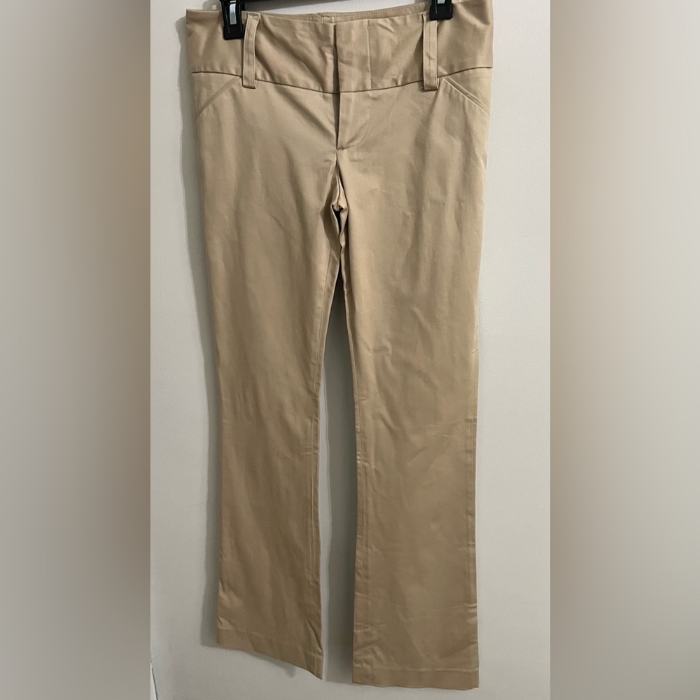 Alice + Olivia Tan Chinos Classic Straight Leg